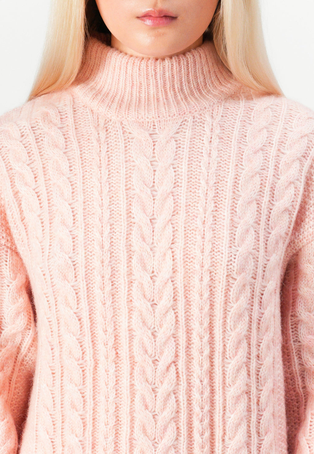 Knitted ONLIDA Short Media 6