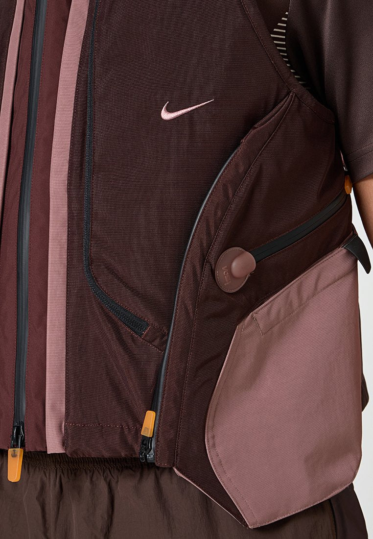 Nike Sportswear