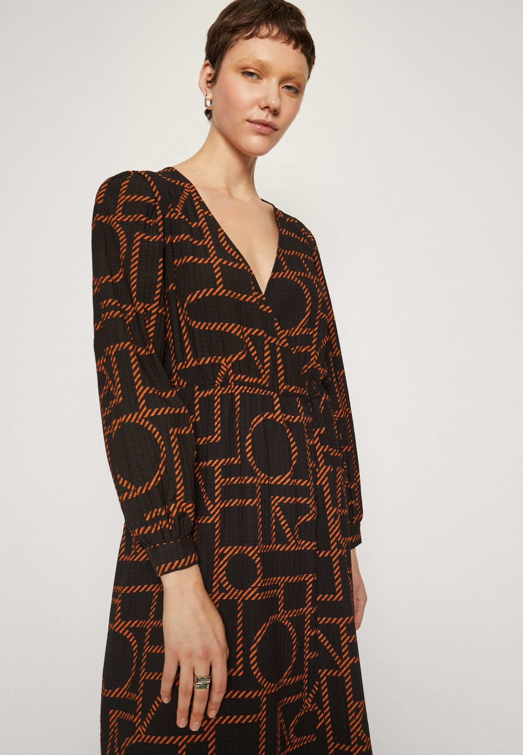 Object OBJHONNE MIDI WRAP DRESS