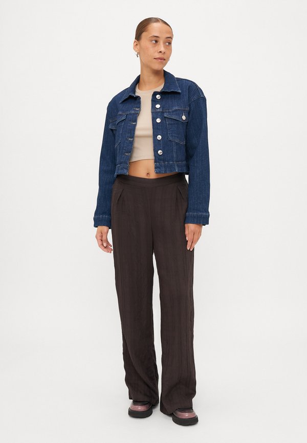 Vero Moda Petite VMIRINE STRAIGHT