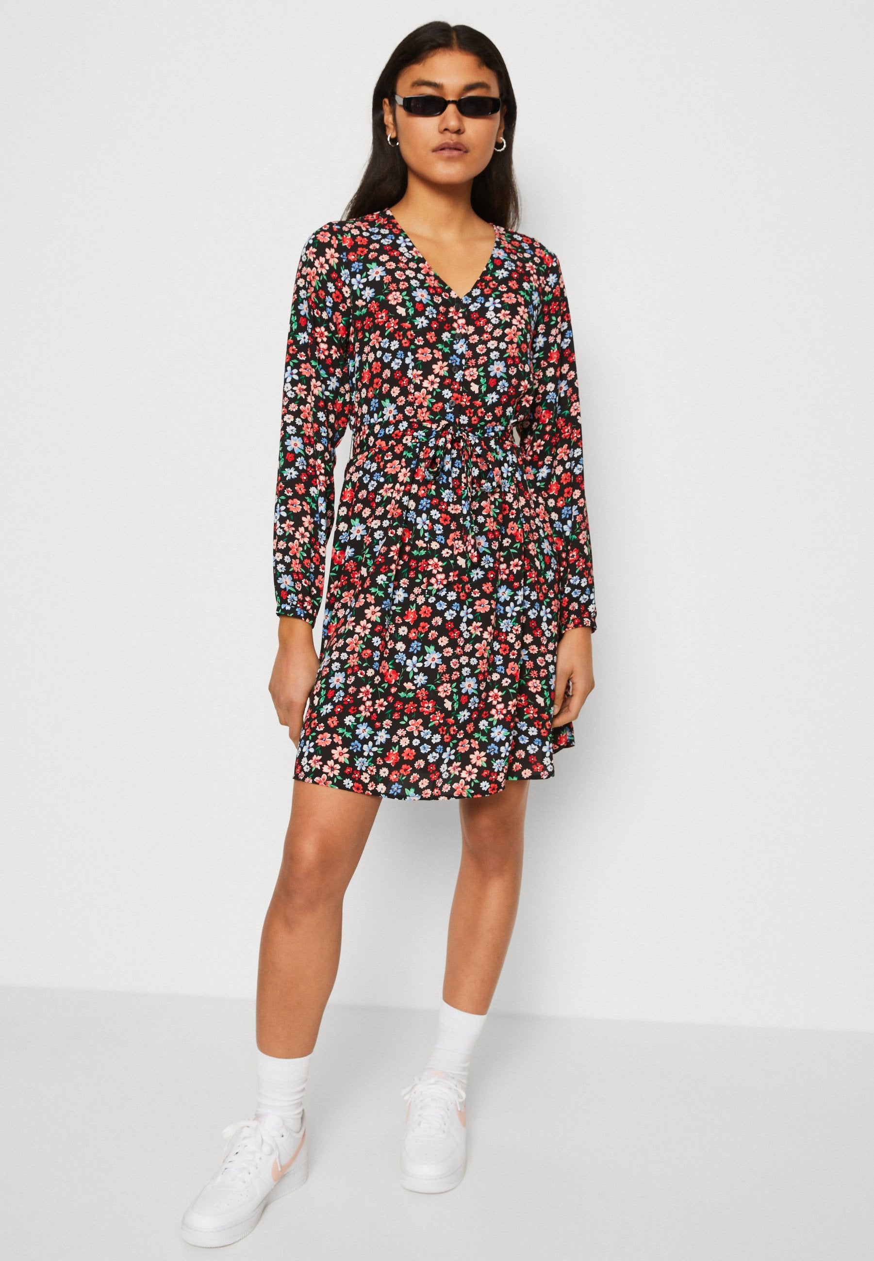 ONLEMMA BELT DRESS Media 5
