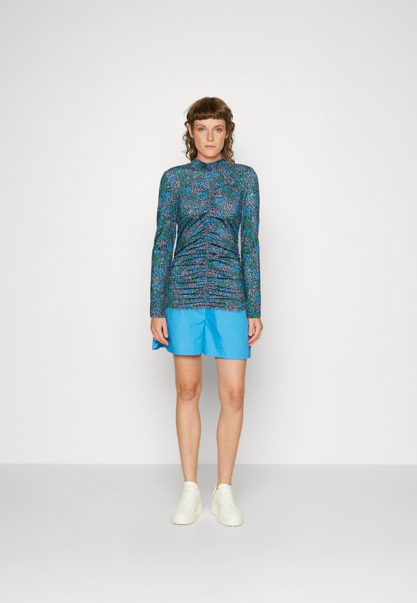 Modström TILLO T NECK