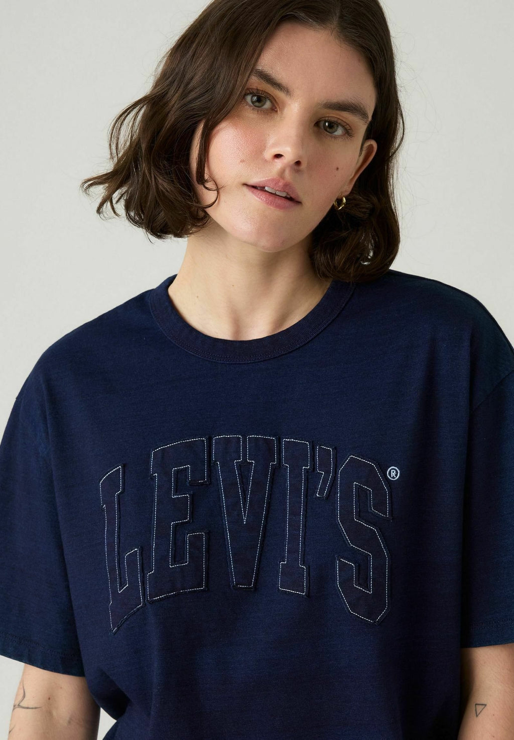 Levi's® TABOR TEE RAW EDGE APPLIQUE INDI