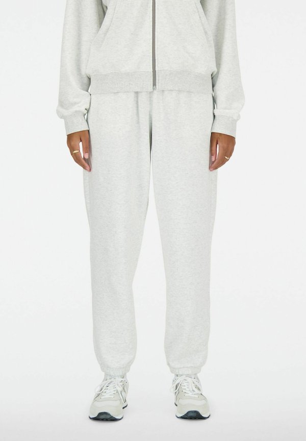 New Balance SPORT ESSENTIALS FRENCH TERRY JOGGER - Tracksuit bottoms - grey