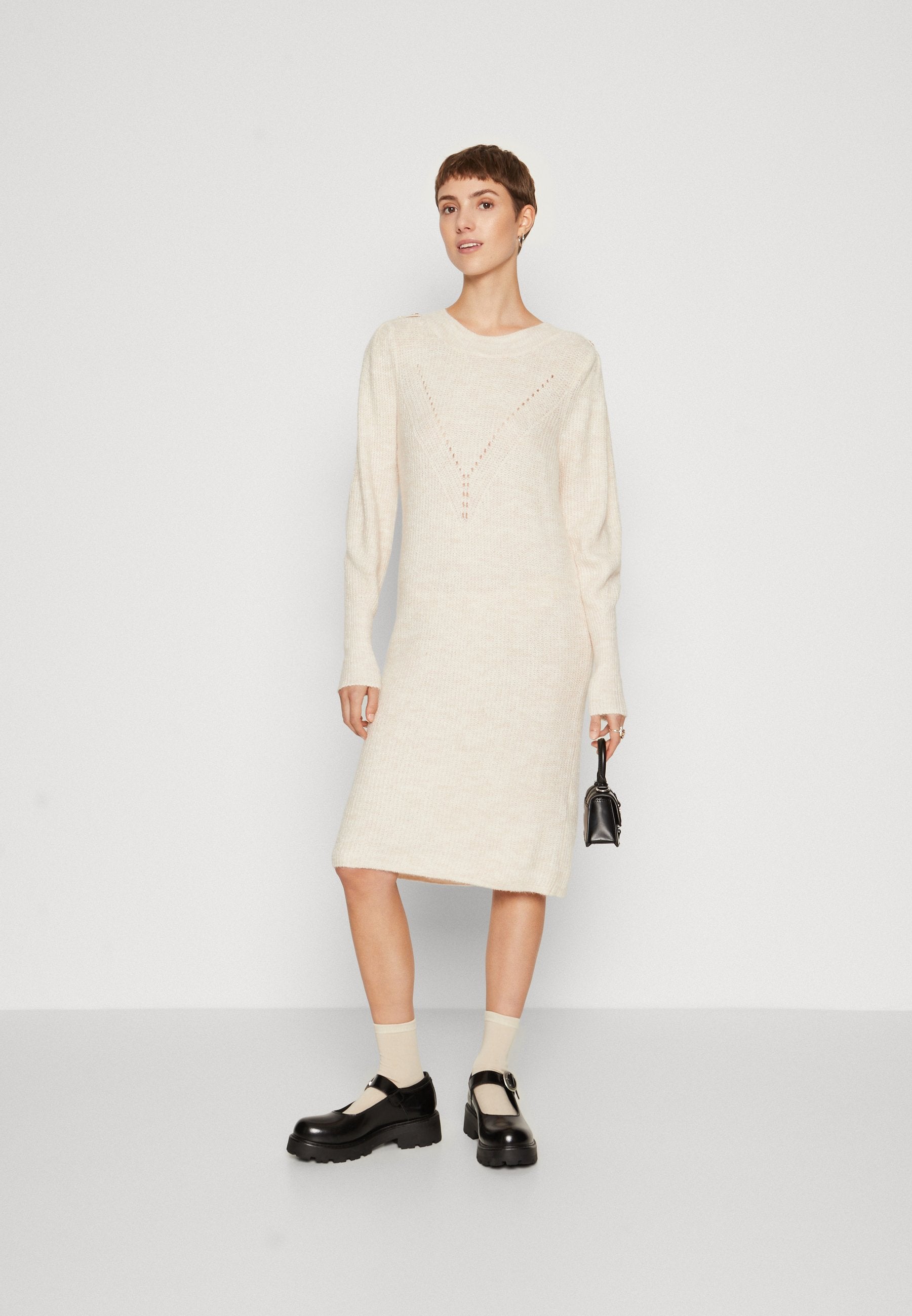 ONLCYRUS BUTTON DRESS Media 2