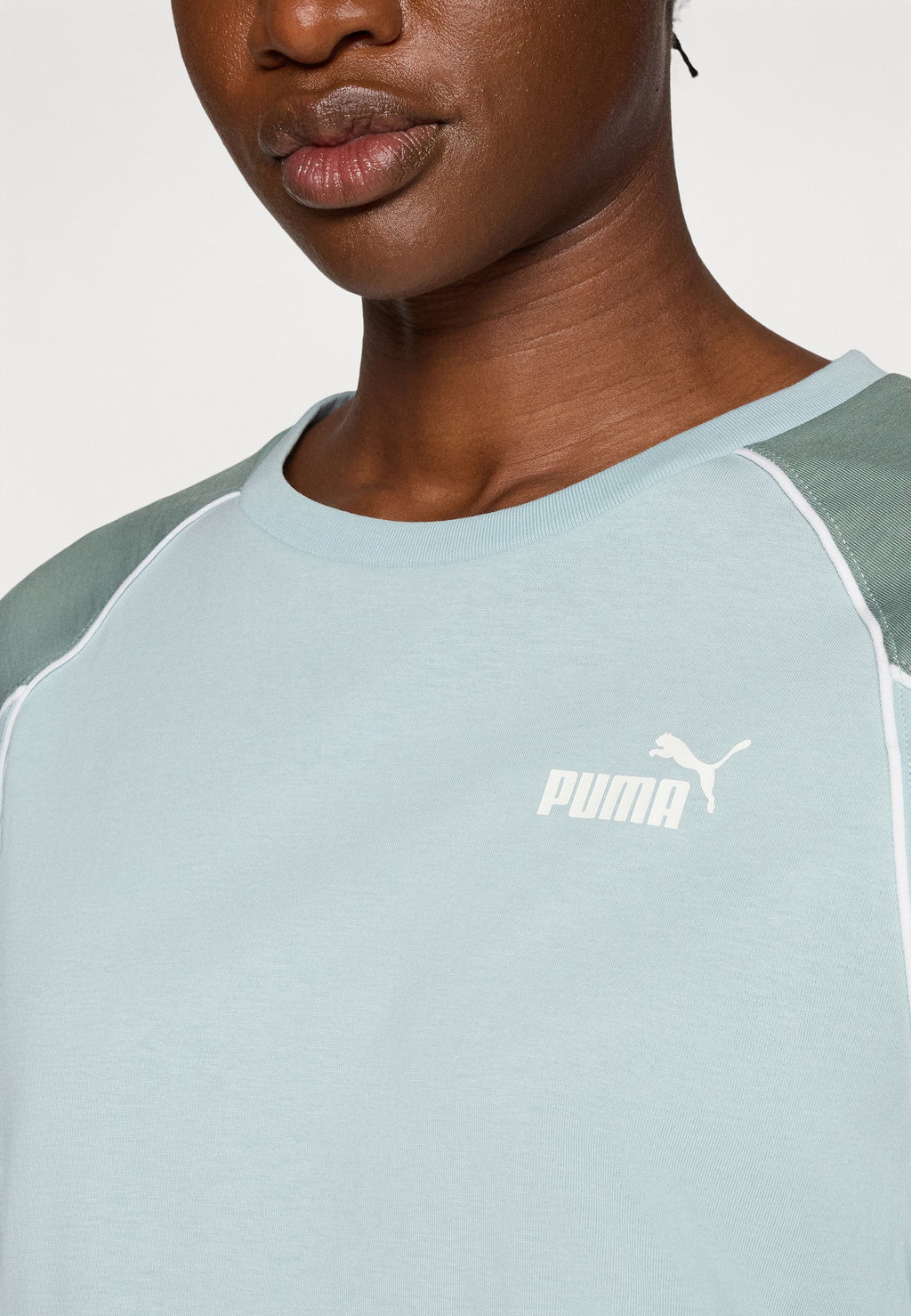 Puma RELAXED FIT