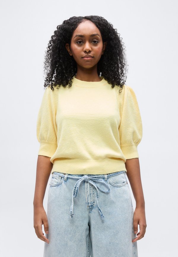 Vero Moda Petite VMDOFFY 2/4 O NECK - Basic T-shirt - golden-coloured haze/white melange