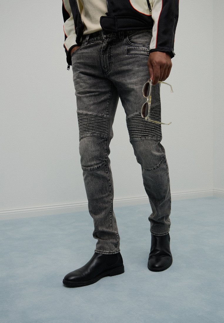 Armani Exchange Jeans Slim Fit Media 1