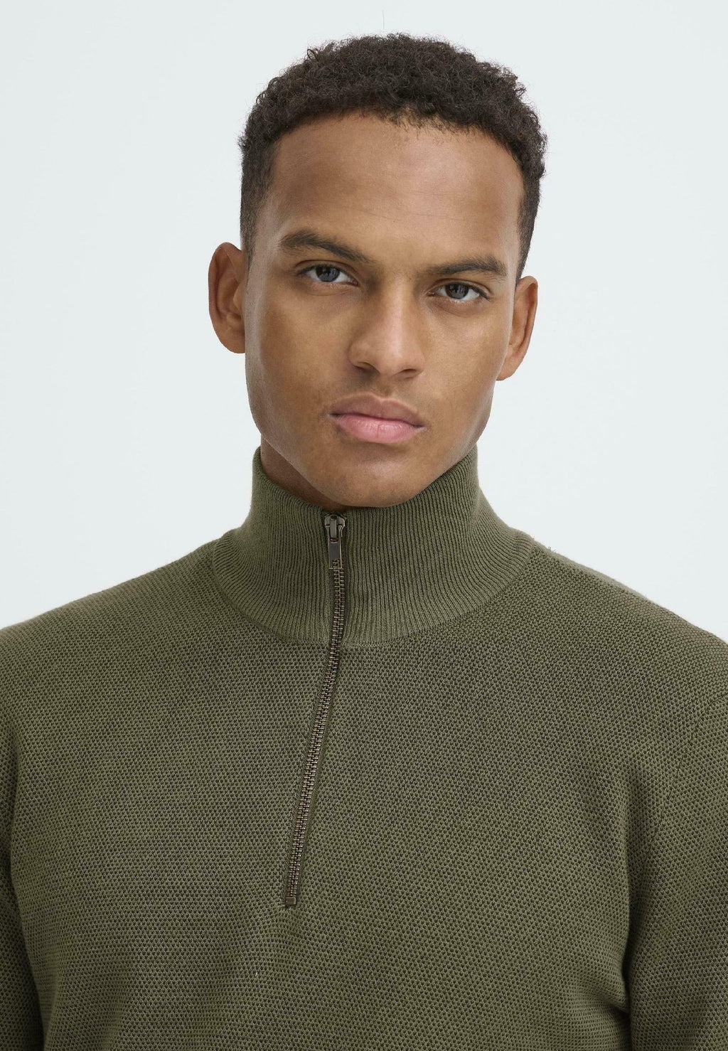 BHBAAL FINE KNIT TROYER Media 5
