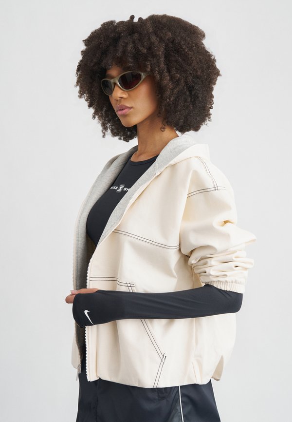 Nike Sportswear STREET WORKWEAR - Light jacket - chalk
