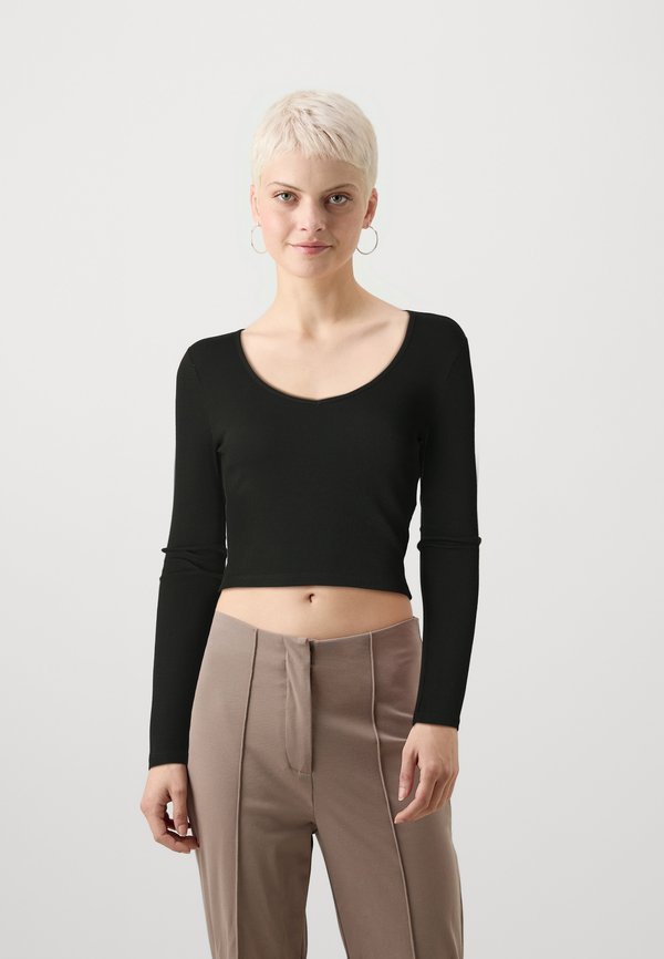 ONLY Petite ONLKAYA VNECK