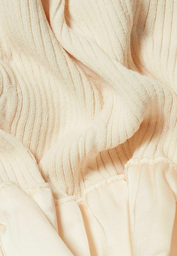 Claudie Pierlot