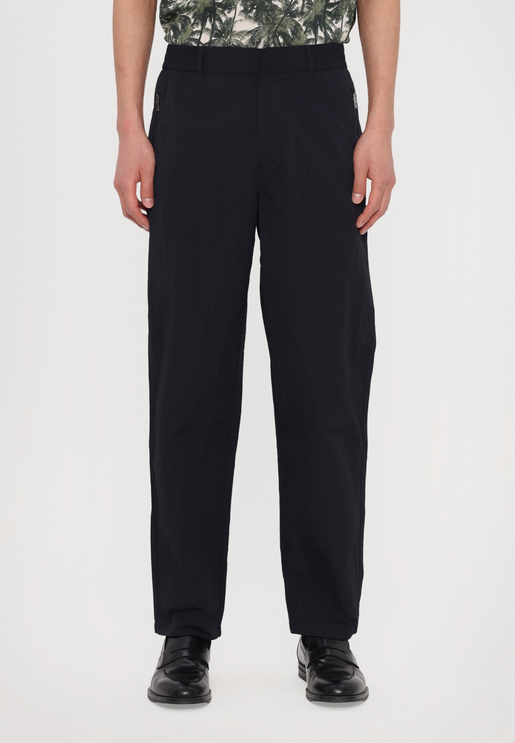TROUSER Media 3