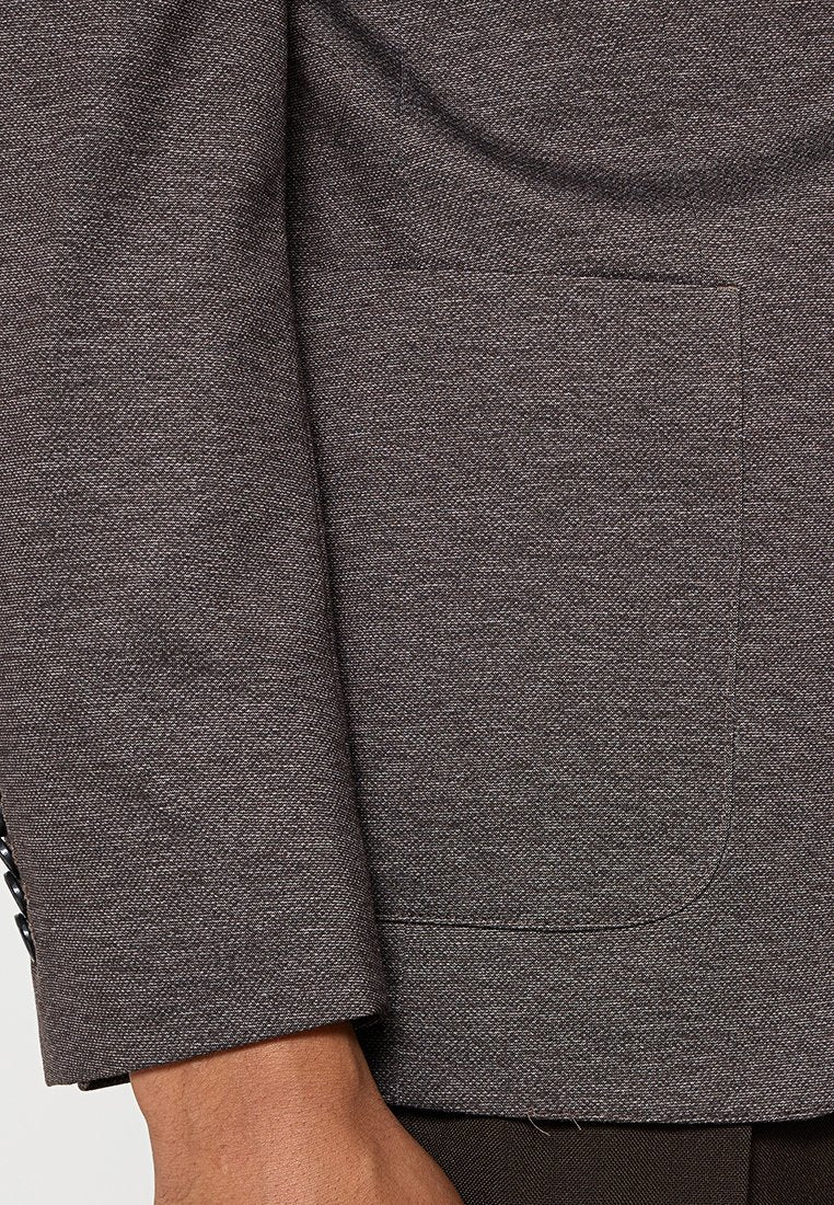 SLIM FIT Media 6
