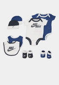 Nike Sportswear 8 PIECE GIFT SET
