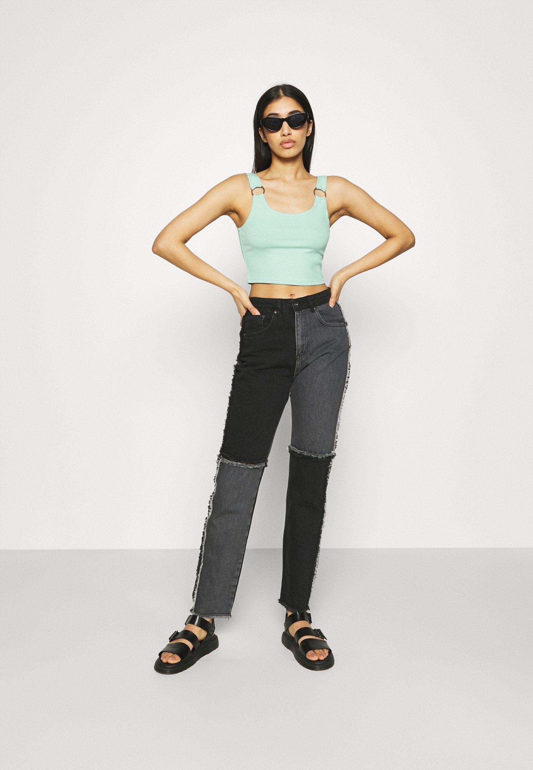 Weekday PIERA TANK