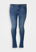 Eng anliegende Jeans aus mittlerem blauen Denim, mit leichter Abnutzung, einer mittelhohen Taille und einem leicht ausgefransten Saum an den Knöcheln.