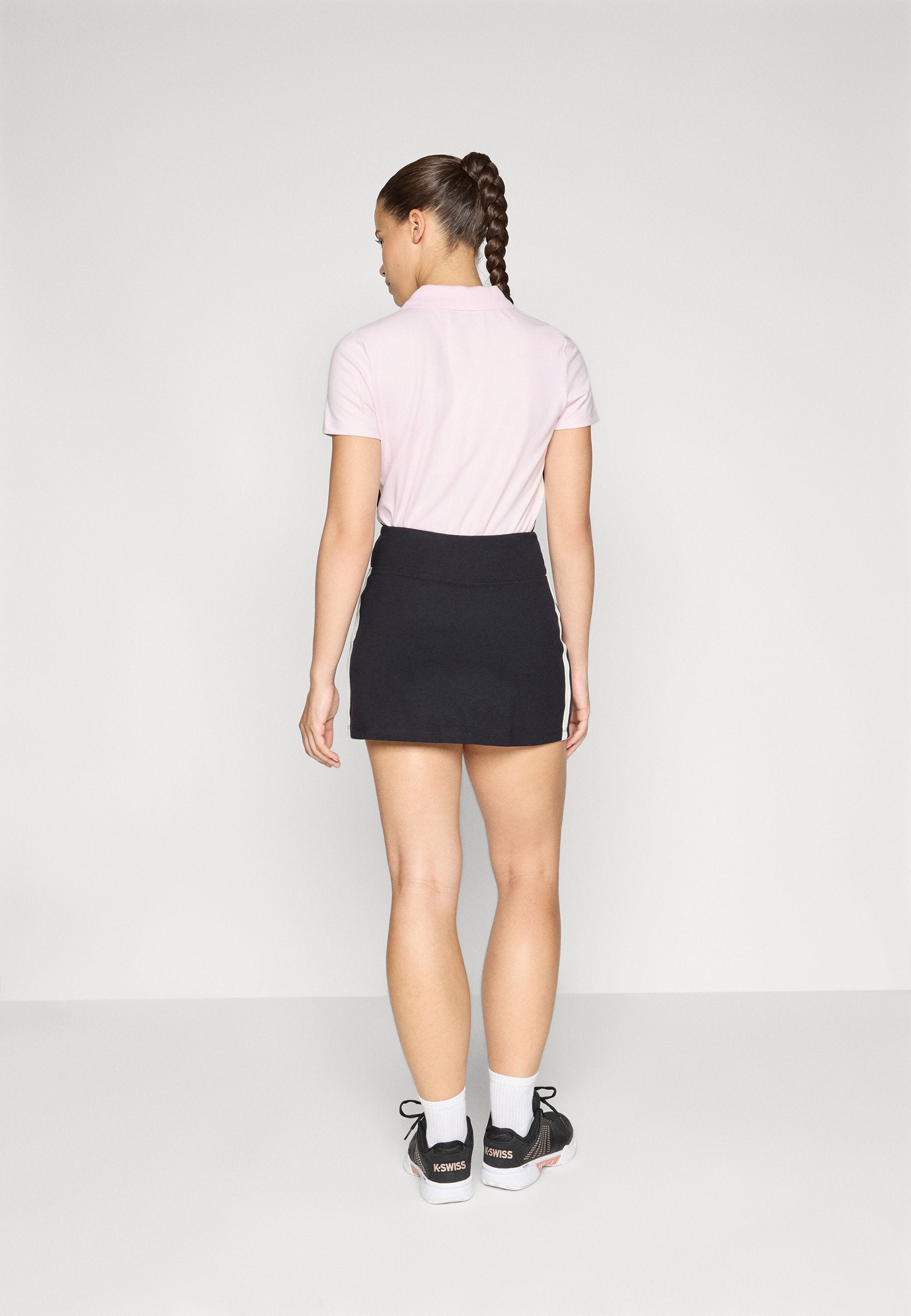 DKNY Sport