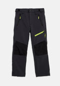Dunkelgraue Softshell-Hose für Kinder mit schwarzen Knieschützern, zwei vorderen Reißverschlusstaschen und einer diagonalen leuchtgrünen Reißverschlusstasche am rechten Bein.