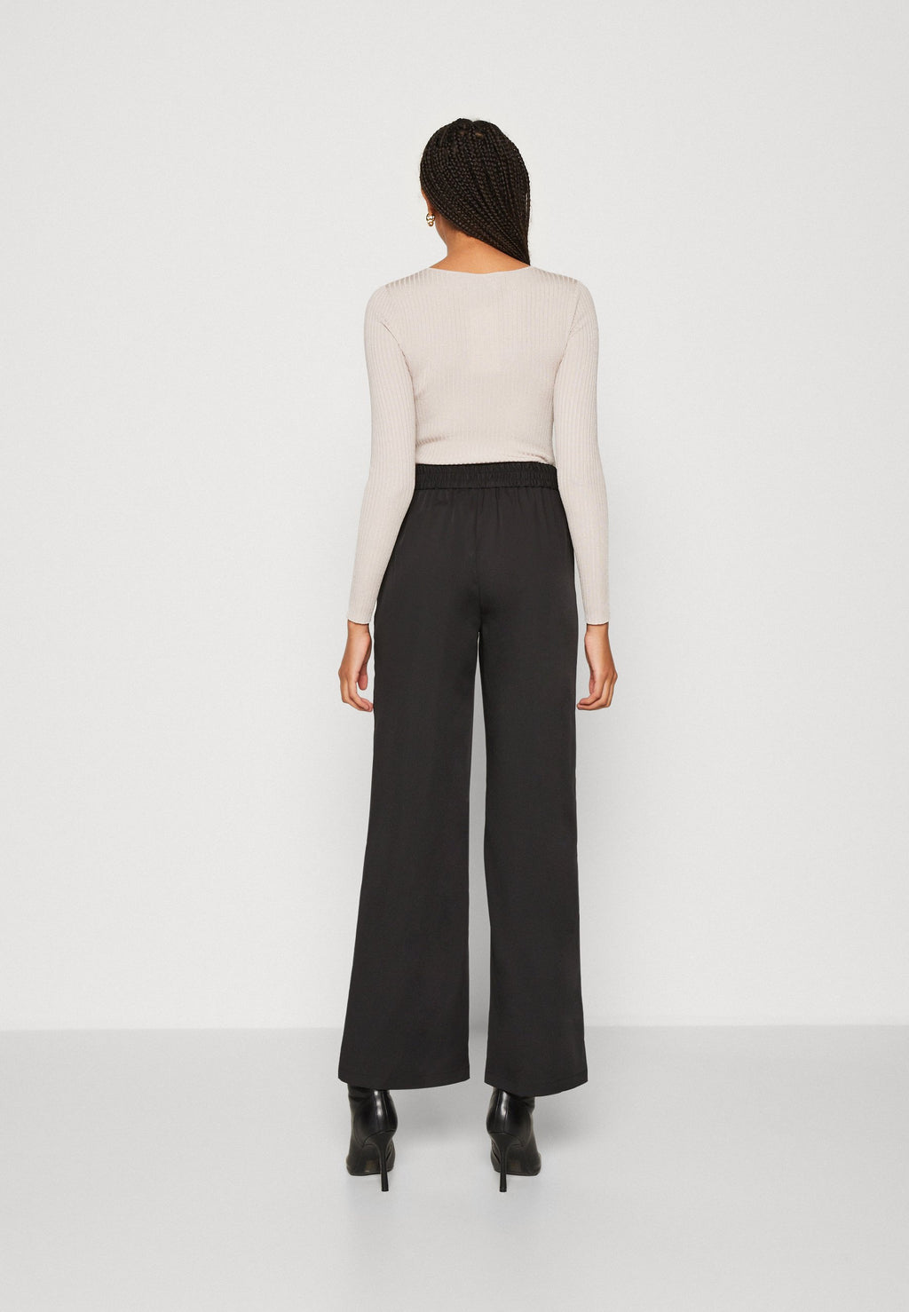 b.young PANTS