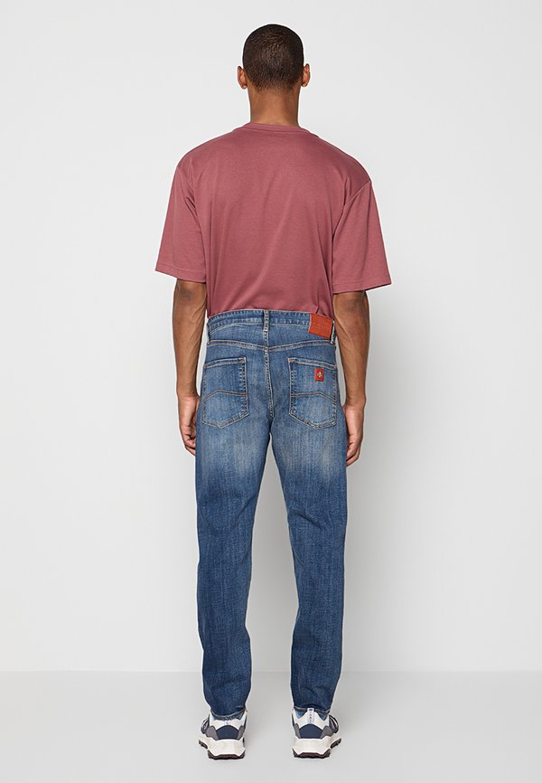 Armani Exchange