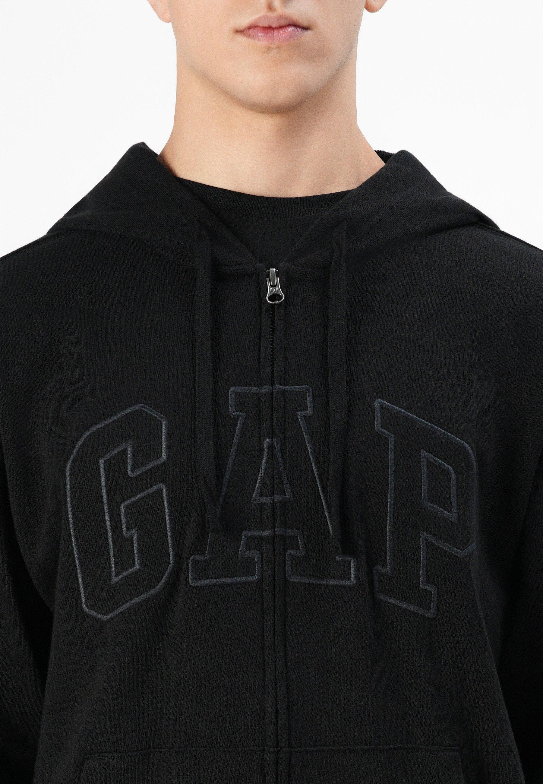 GAP  HERITAGE LOGO