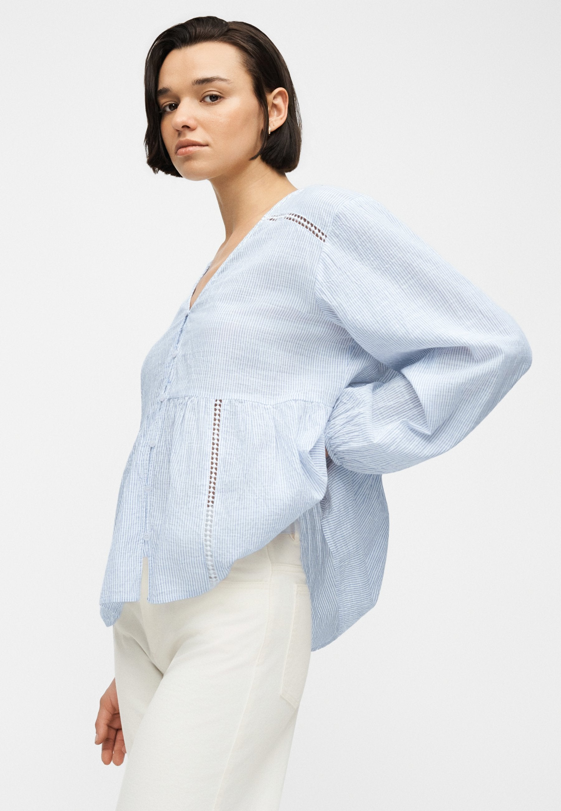ONLY ONLNORA V NECK SHIRT