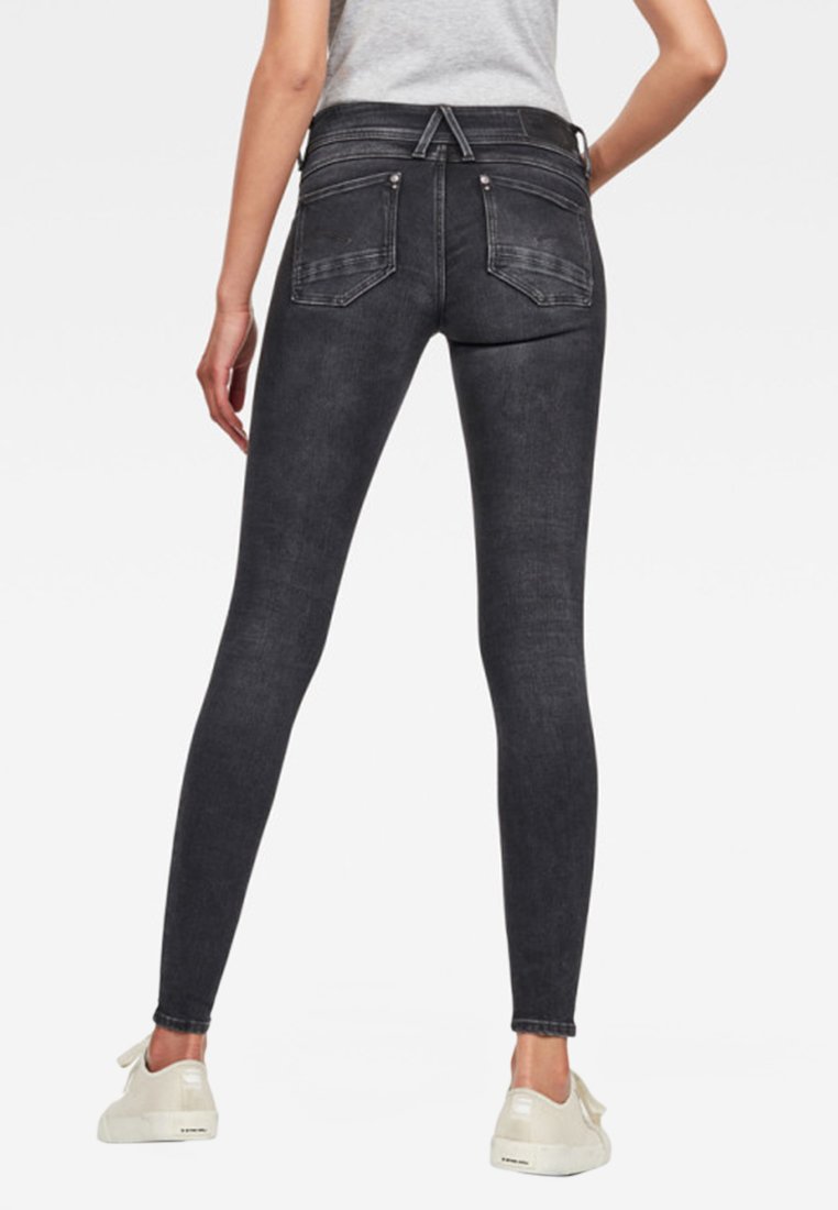 LYNN MID SUPER SKINNY Media 3