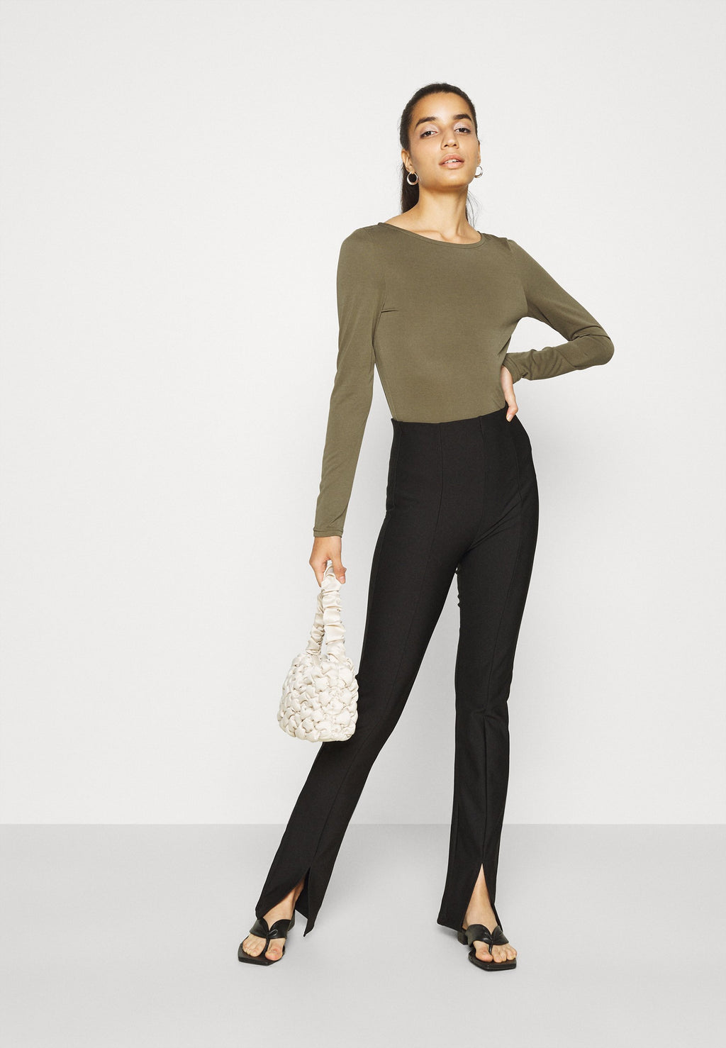 YAS YASZISLA OPEN BACK