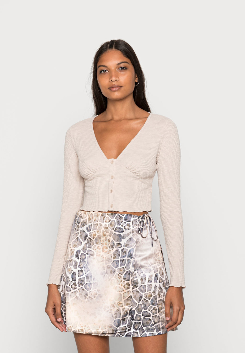 Glamorous BUTTONTHROUGH BODYCON CROP TOP WITH LETTUCE HEM & PLUNGE NECK