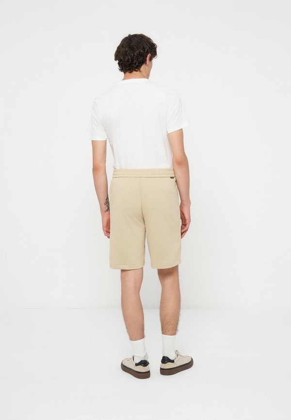 Fila VALIVERSI