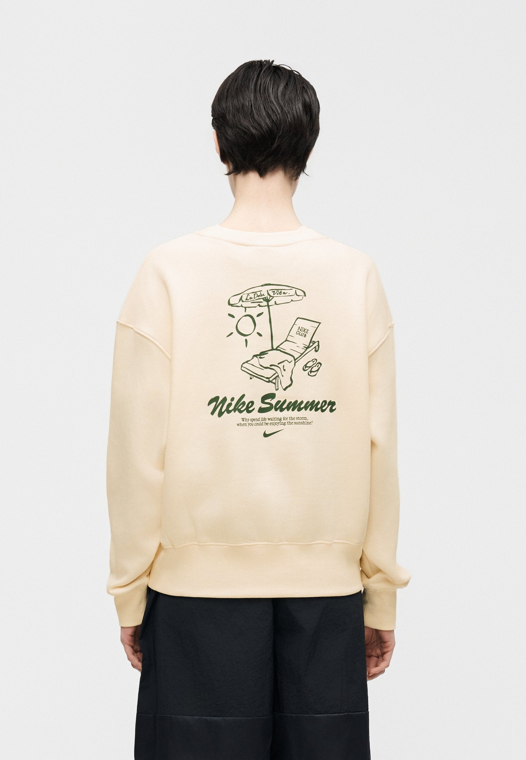 Nike Sportswear CREW