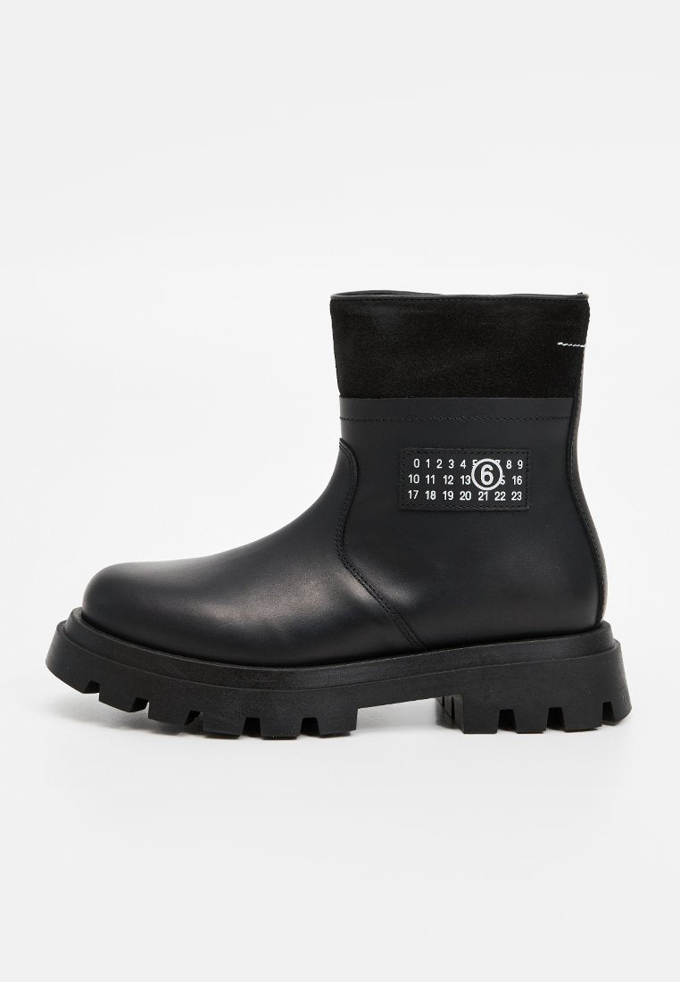 MM6 Maison Margiela