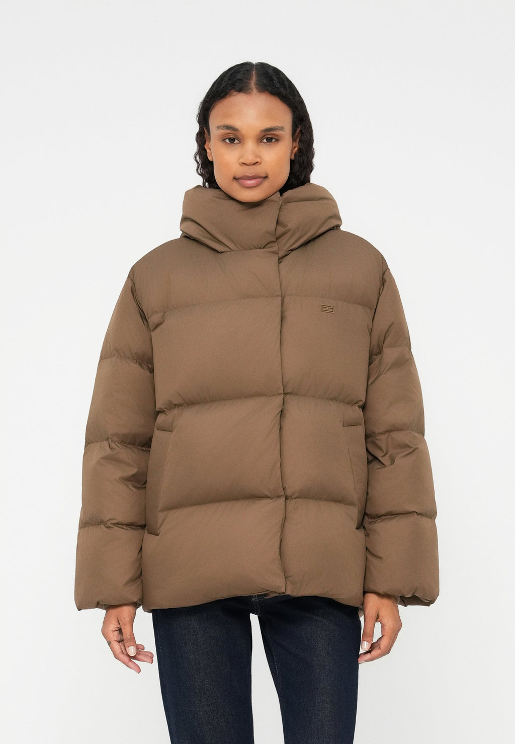 WATER REPELLENT DOWN WRAP JACKET Media 3