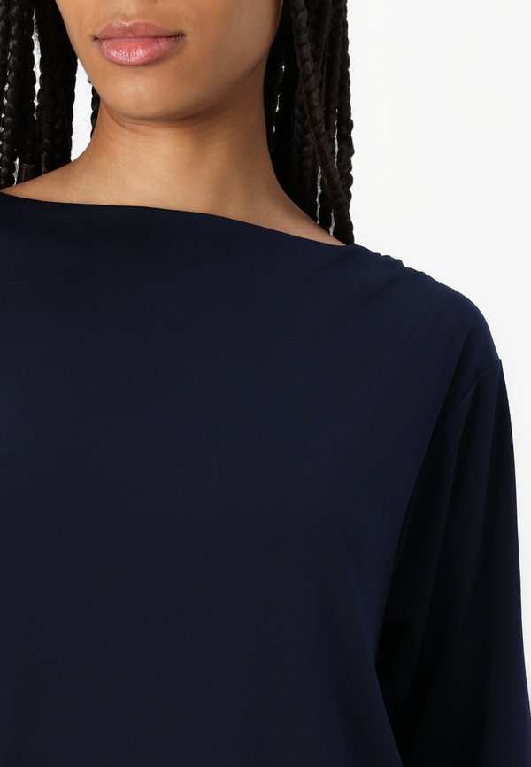 Anna Field COWL BACK WITH THREE QUARTER SLEEVE