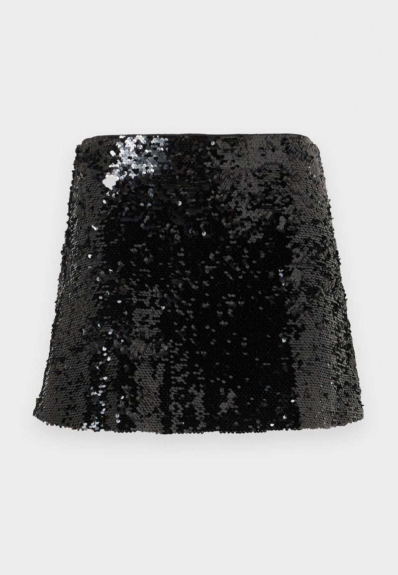 Schwarzer Minirock mit Pailletten, eng anliegendem Design, glänzender Textur und A-Linien-Form. Oberfläche bedeckt mit reflektierenden Pailletten.