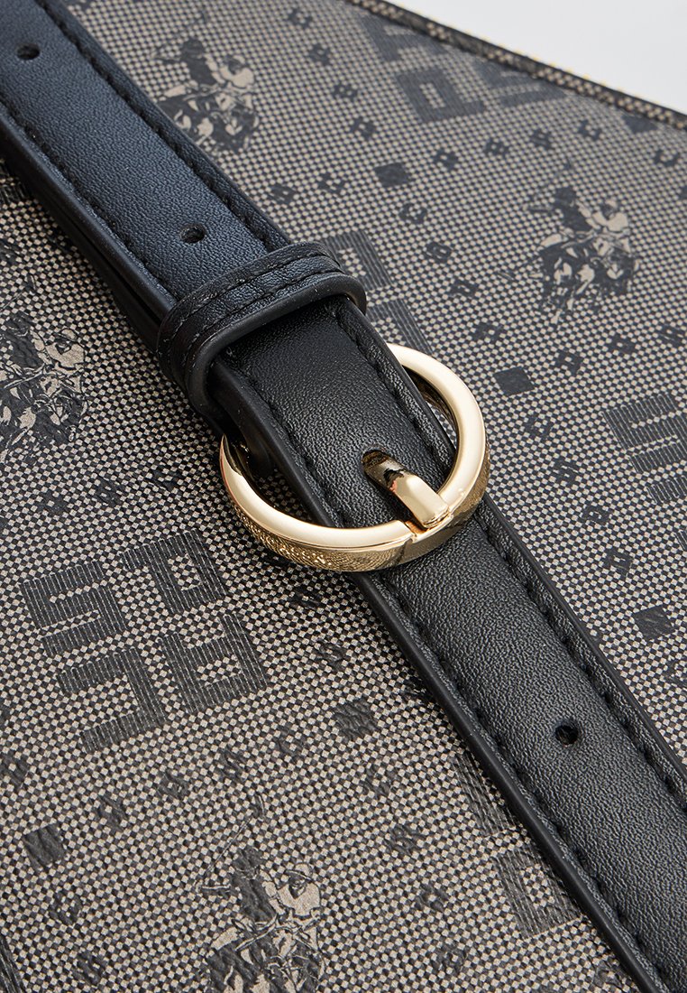 U.S. Polo Assn.