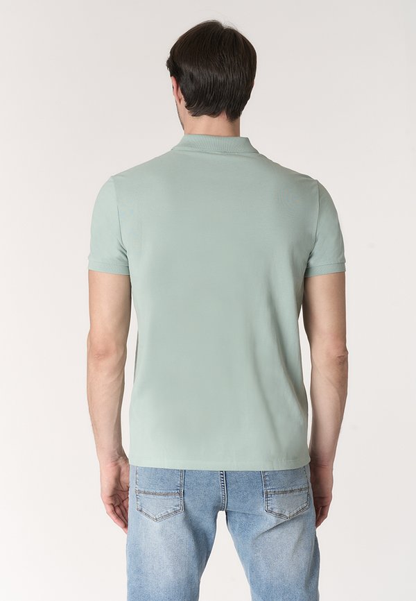 U.S. Polo Assn. DRAC