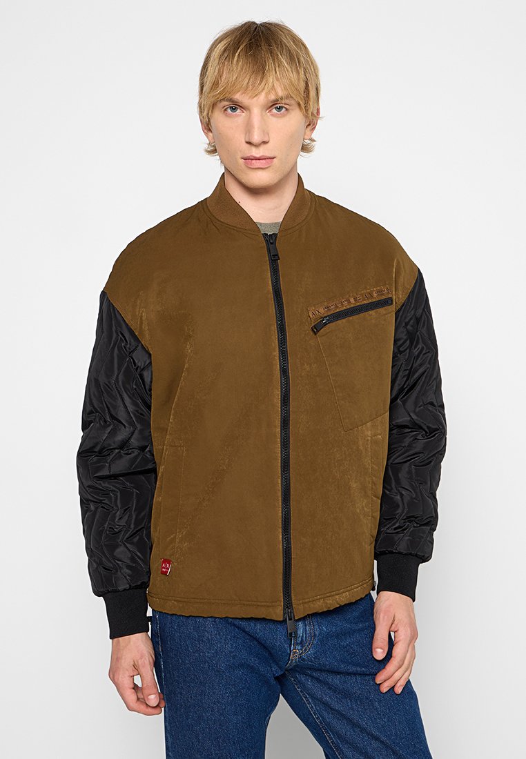 Armani Exchange Bomberjacke Media 1