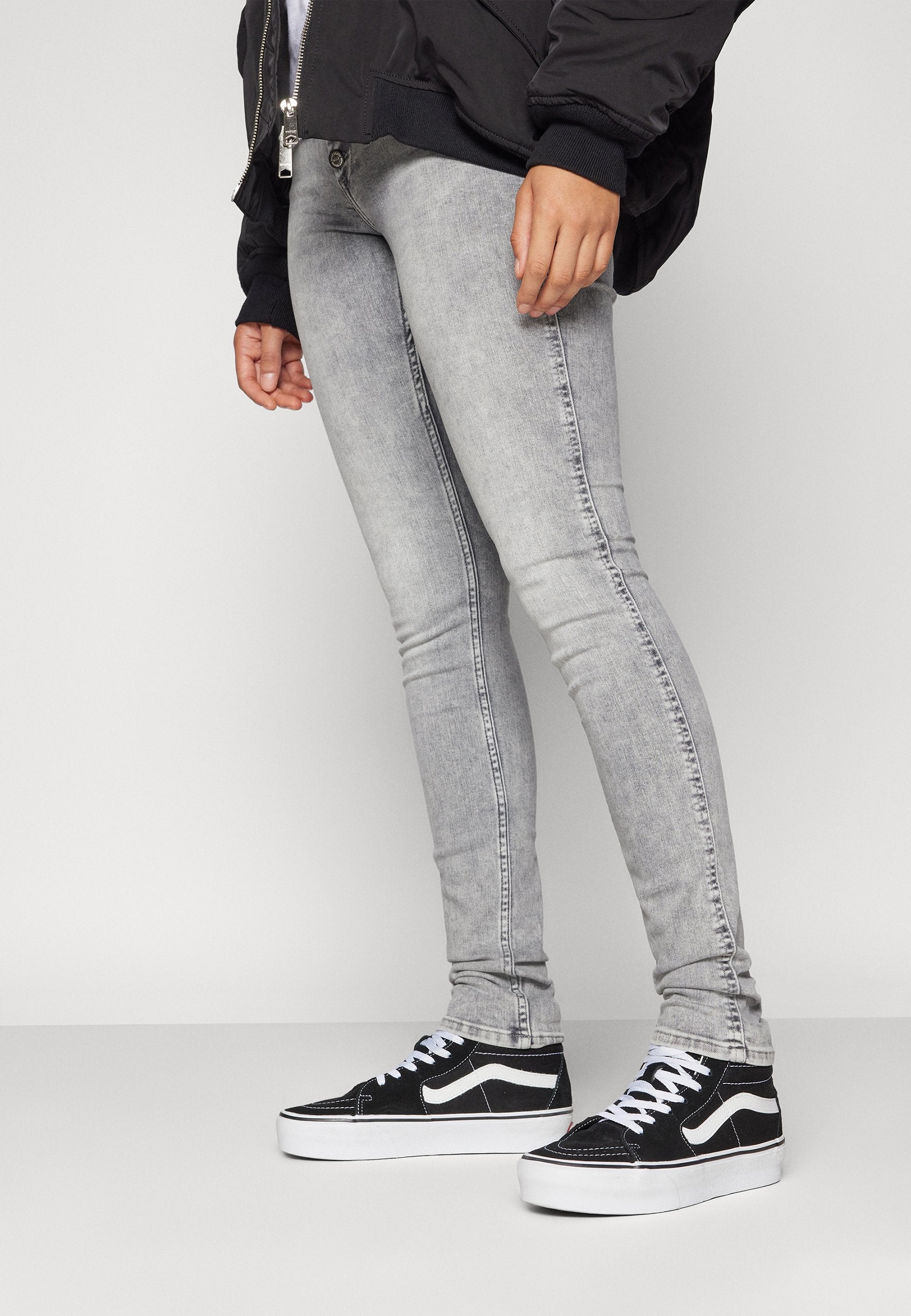 ONLBLUSH MID WAIST Media 5