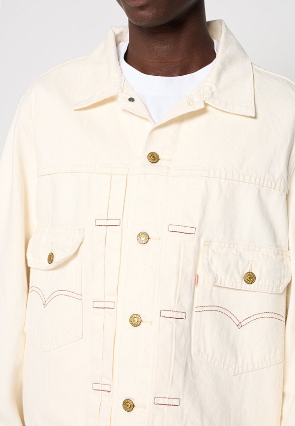 Levi's®