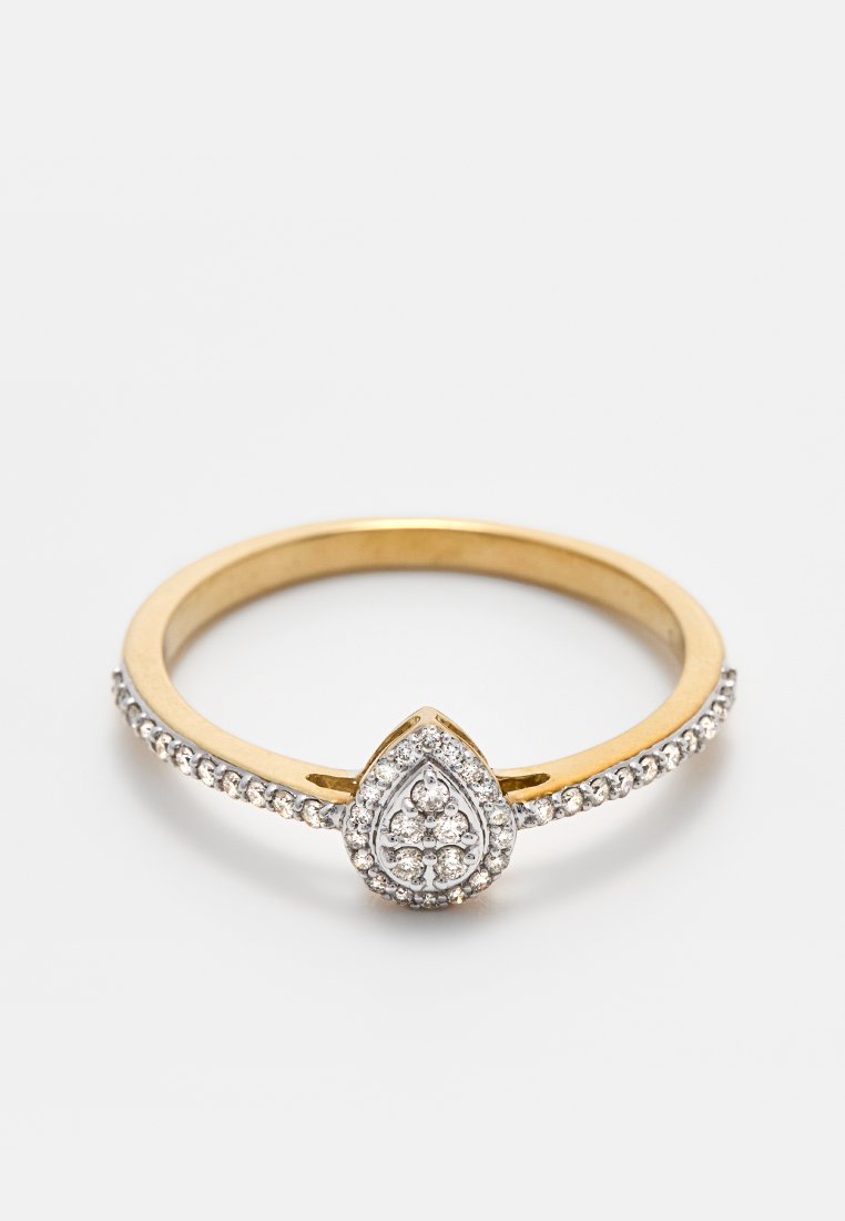 Revoni 0.18 CT DIAMOND