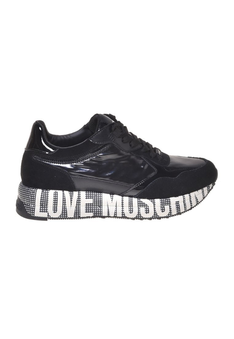 Love Moschino