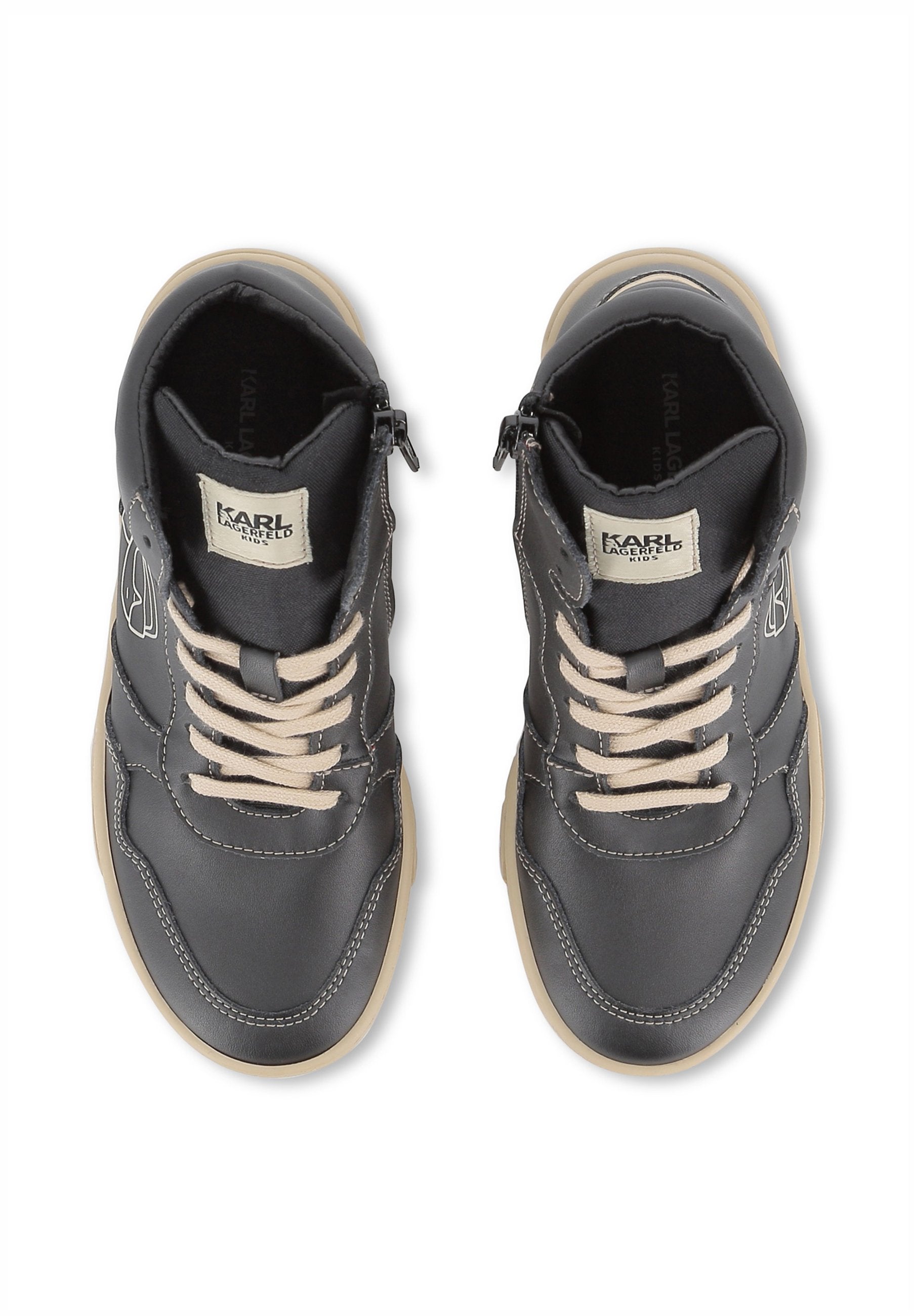 SNEAKERS Media 3