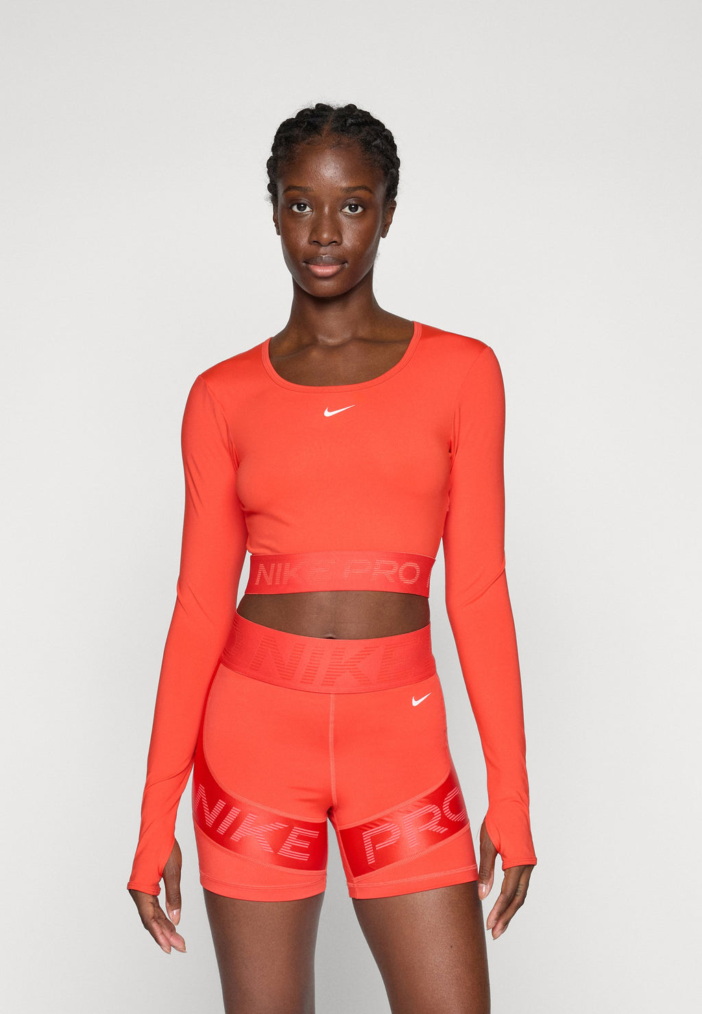 Nike Performance PRO SHINE