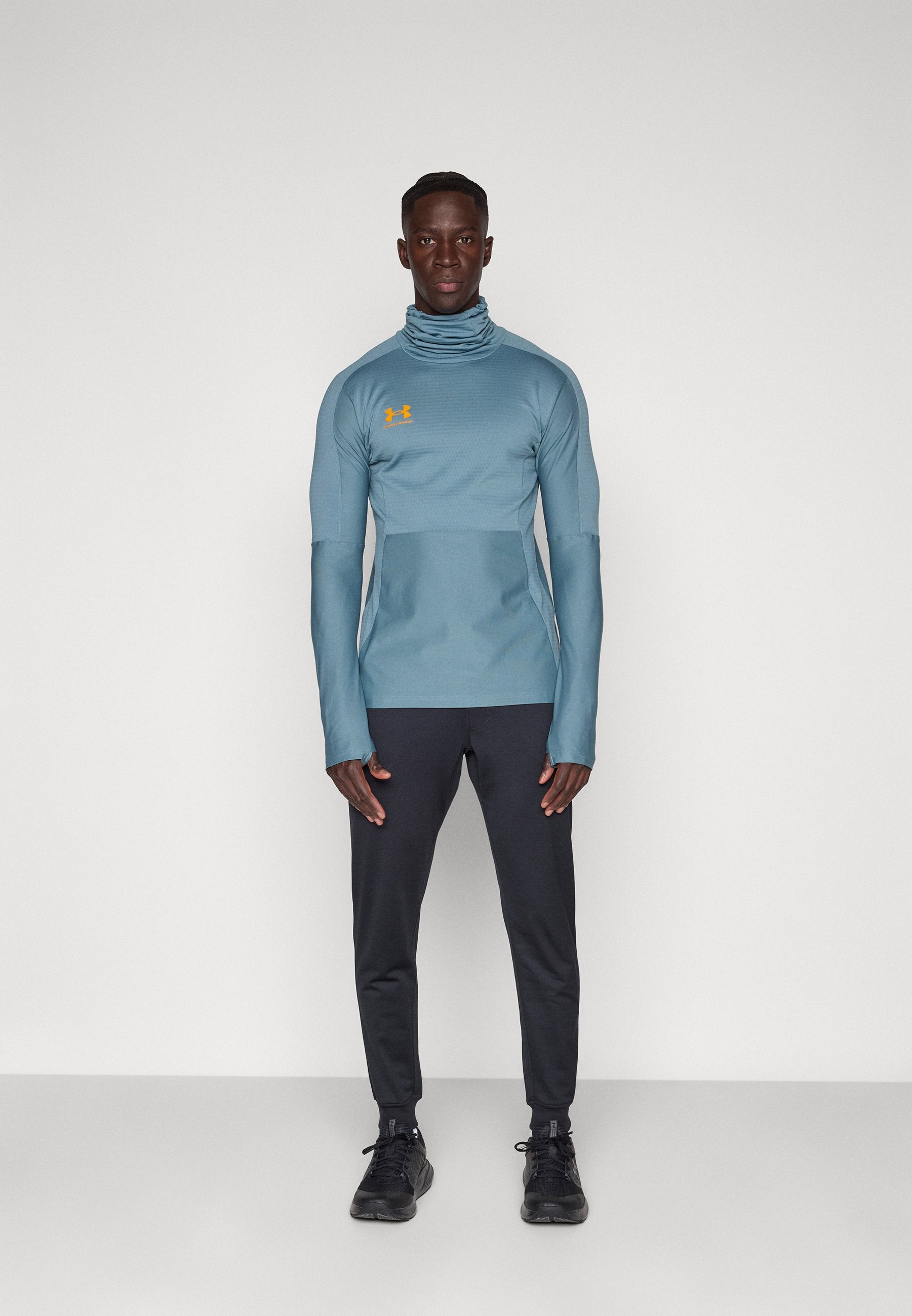 Under Armour CHALLENGER PRO