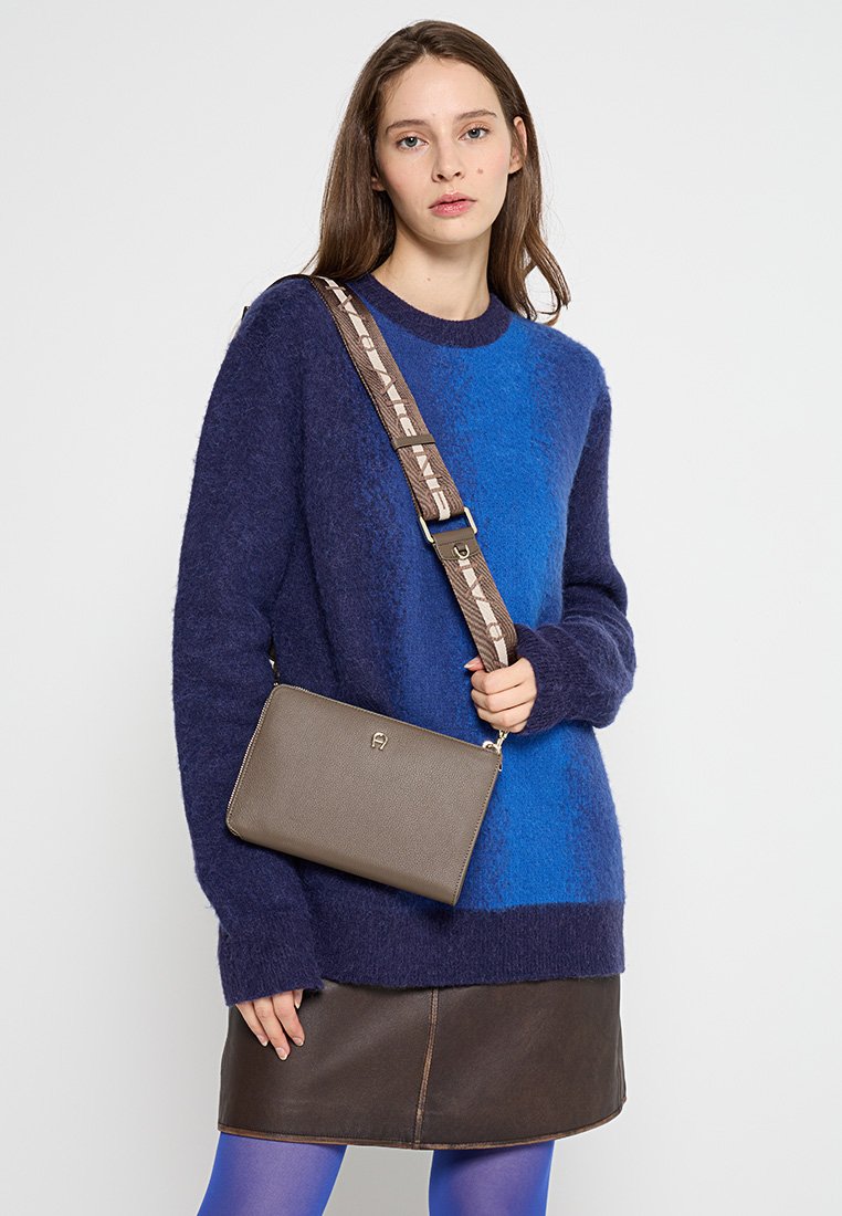 AIGNER