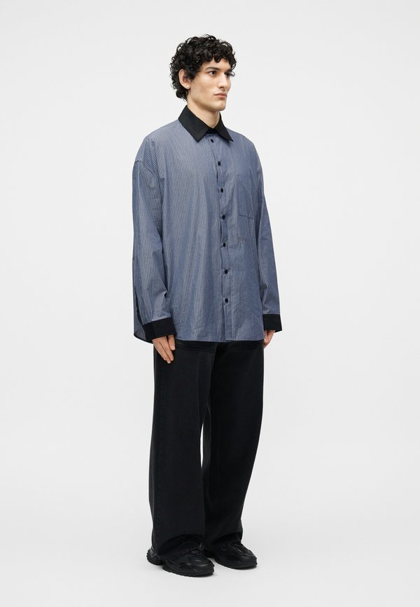 GmbH BERTIL OVERSIZED SHIRT EMBRODIERY