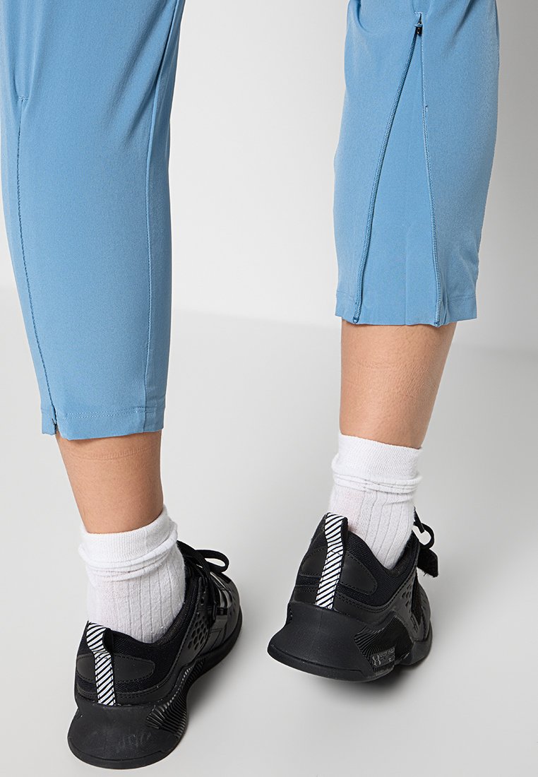 Under Armour VELOCITI PRO