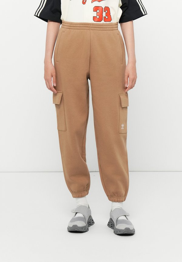 adidas Originals Cargo trousers - cardboard